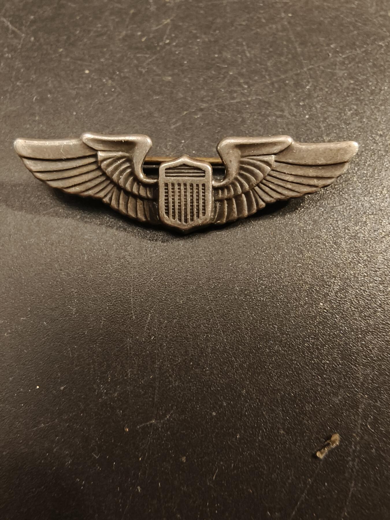 老王徽章第154期  美国二战陆军航空兵飞行员技能章 二战时期横针版 925银 1.5英寸