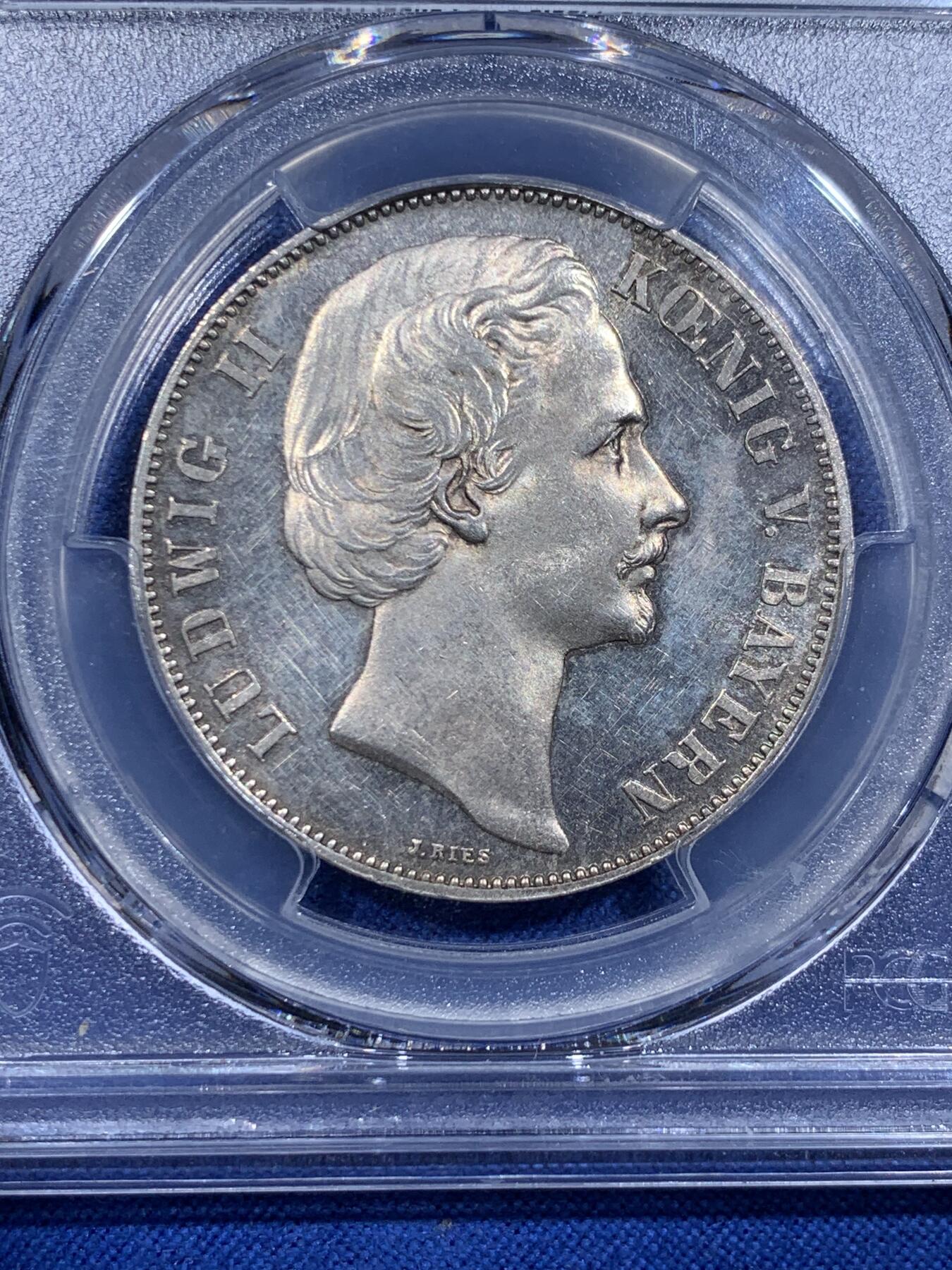 《竞宝斋》第425场 周日，周一  2场连拍 （全场包邮） PCGS MS63PL 德国1871年巴伐利亚路德维希二世普法战争胜利泰勒 PL底板 非常难得的胜利泰勒 目前任何品种的PL泰勒都是受追捧对象 PC亚军分 更高分仅一枚