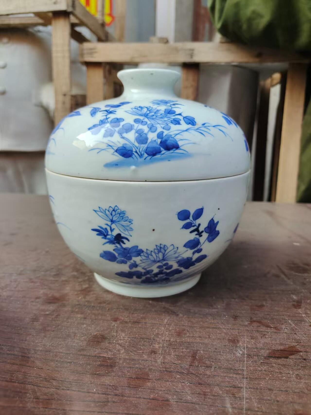 清代道光青花盖缸，画工好，器型好，尺寸大，完整漂亮