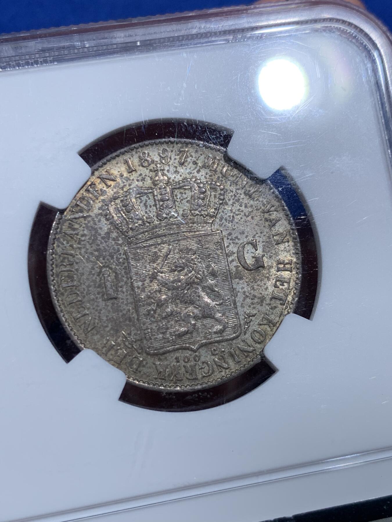 《竞宝斋》第425场 周日，周一  2场连拍 （全场包邮） NGC MS62 荷兰1897年威廉明娜女王小萝莉1盾银币 热门品种 高分好品相