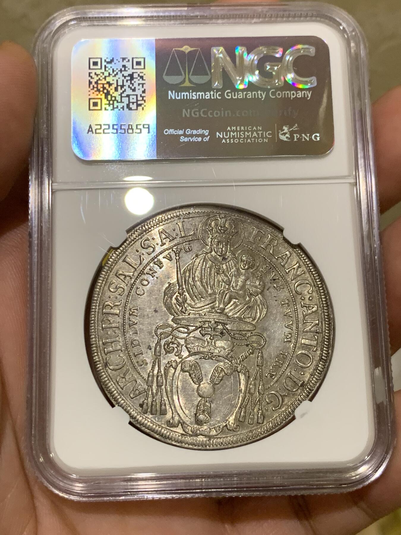 《竞宝斋》第425场 周日，周一  2场连拍 （全场包邮） 冠军分 NGC MS62 神圣罗马帝国 萨尔茨堡 1709年 抱婴泰勒大银币 打制底板极好 目测低评了 高分高价品种
