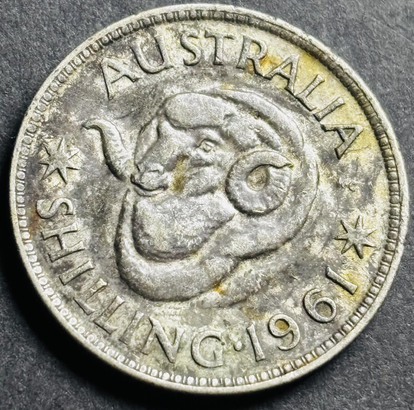 文馨钱币收藏第 274 场，批量银币，散币场 长期接收代拍品 1961 年英属澳大利亚伊丽莎白二世 1 先令银币，第二版 500 银