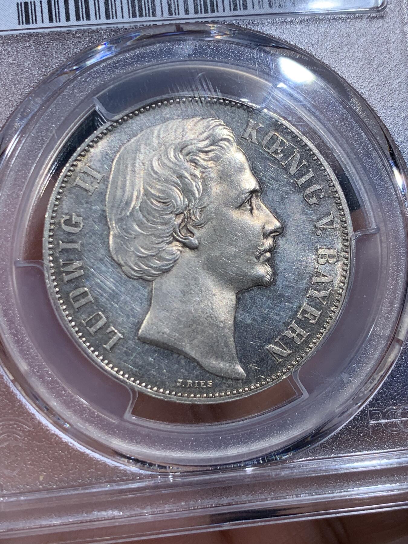 《竞宝斋》第425场 周日，周一  2场连拍 （全场包邮） PCGS MS63PL 德国1871年巴伐利亚路德维希二世普法战争胜利泰勒 PL底板 非常难得的胜利泰勒 目前任何品种的PL泰勒都是受追捧对象 PC亚军分 更高分仅一枚