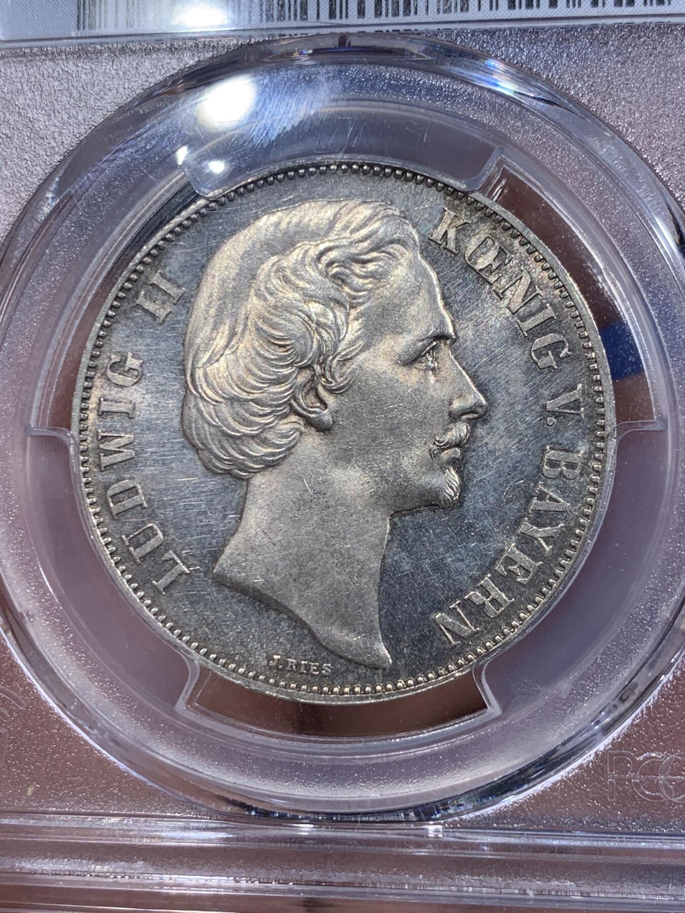 《竞宝斋》第425场 周日，周一  2场连拍 （全场包邮） PCGS MS63PL 德国1871年巴伐利亚路德维希二世普法战争胜利泰勒 PL底板 非常难得的胜利泰勒 目前任何品种的PL泰勒都是受追捧对象 PC亚军分 更高分仅一枚