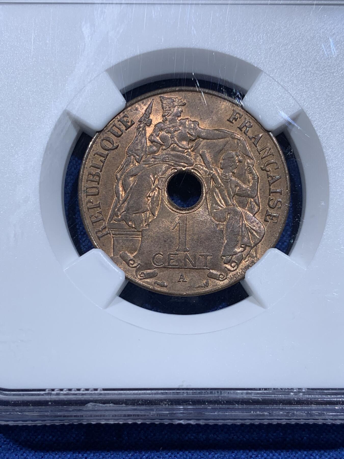 《竞宝斋》第425场 周日，周一  2场连拍 （全场包邮） NGC MS64RB 法属印度支那1920年百分之一铜币
