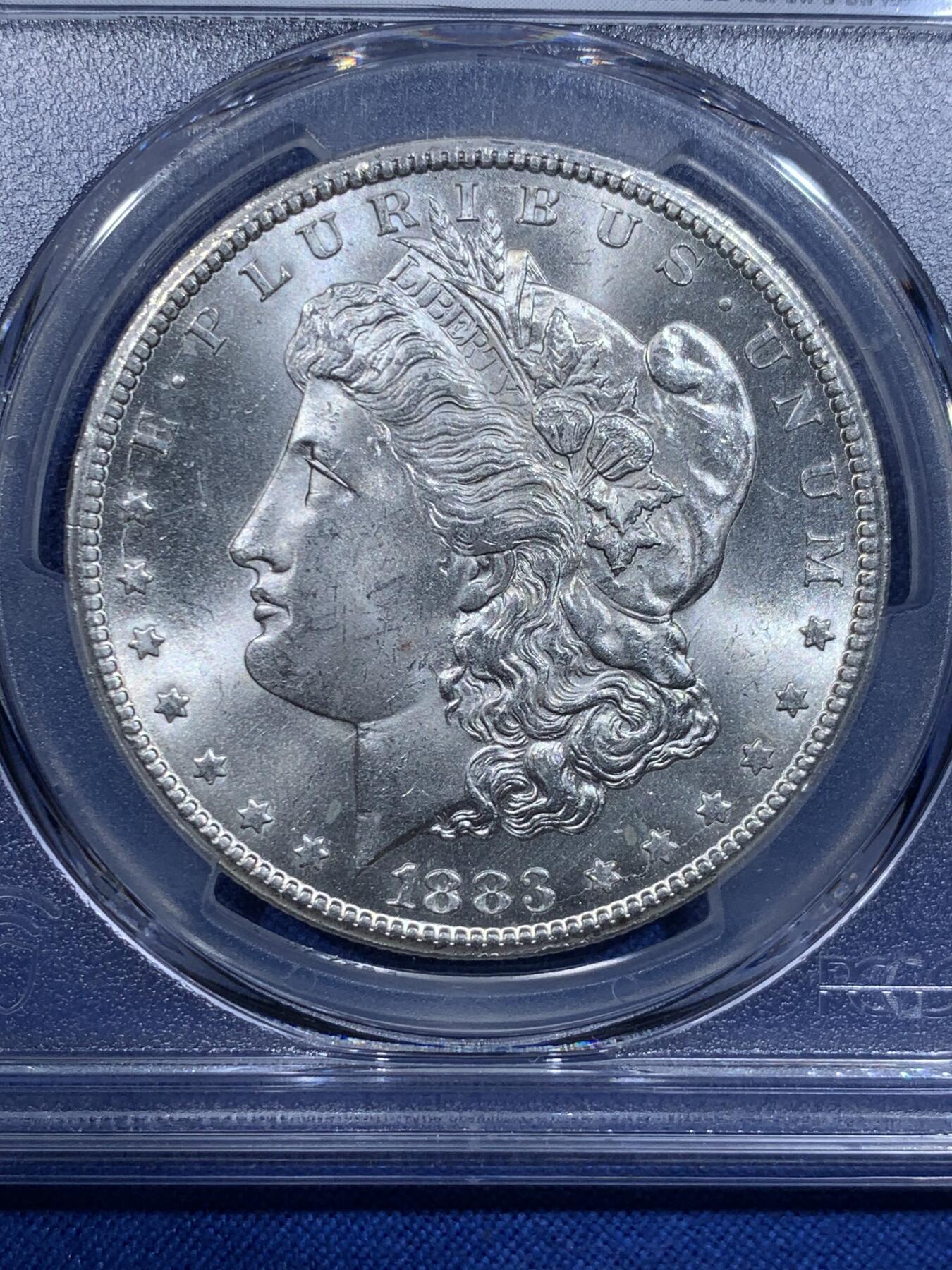 《竞宝斋》第425场 周日，周一  2场连拍 （全场包邮） PCGS MS64 美国1883-CC 摩根1美元银币 稀有卡森厂 高分十字转光