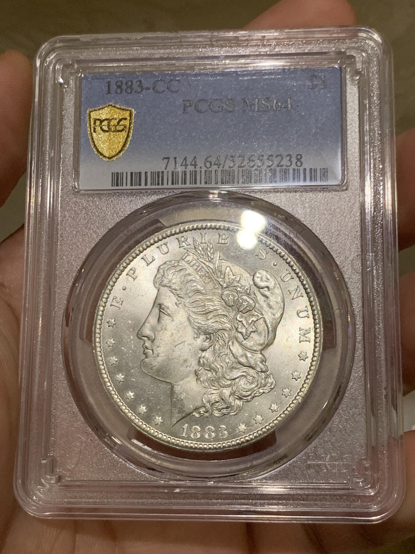《竞宝斋》第425场 周日，周一  2场连拍 （全场包邮） PCGS MS64 美国1883-CC 摩根1美元银币 稀有卡森厂 高分十字转光