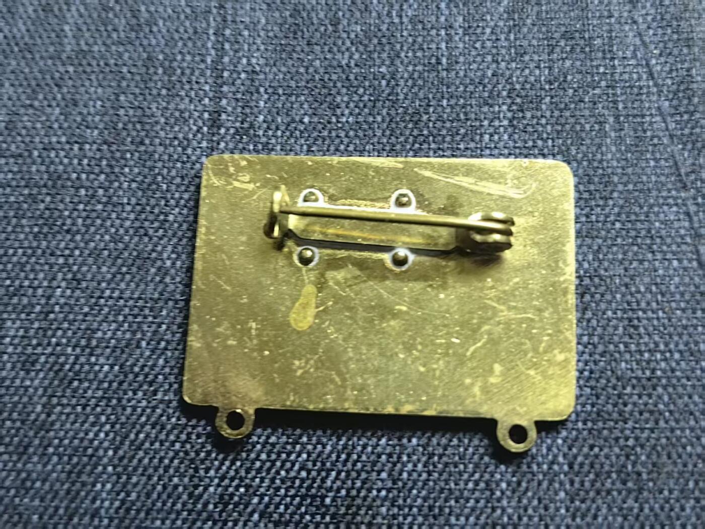 罗岚⭐爱藏⭐精品国庆假期专拍-分享拍场赚佣金 民主德國紅十字模範集體小組成員獎章