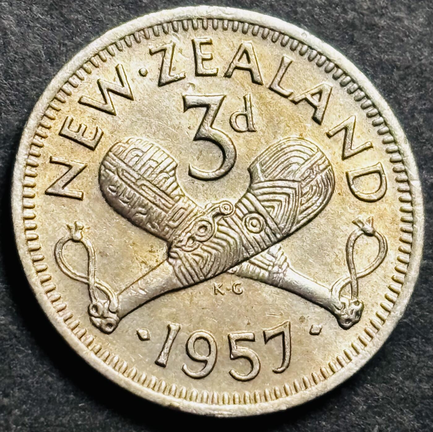 文馨钱币收藏第 274 场，批量银币，散币场 长期接收代拍品 1957 年英属新西兰 3 便士