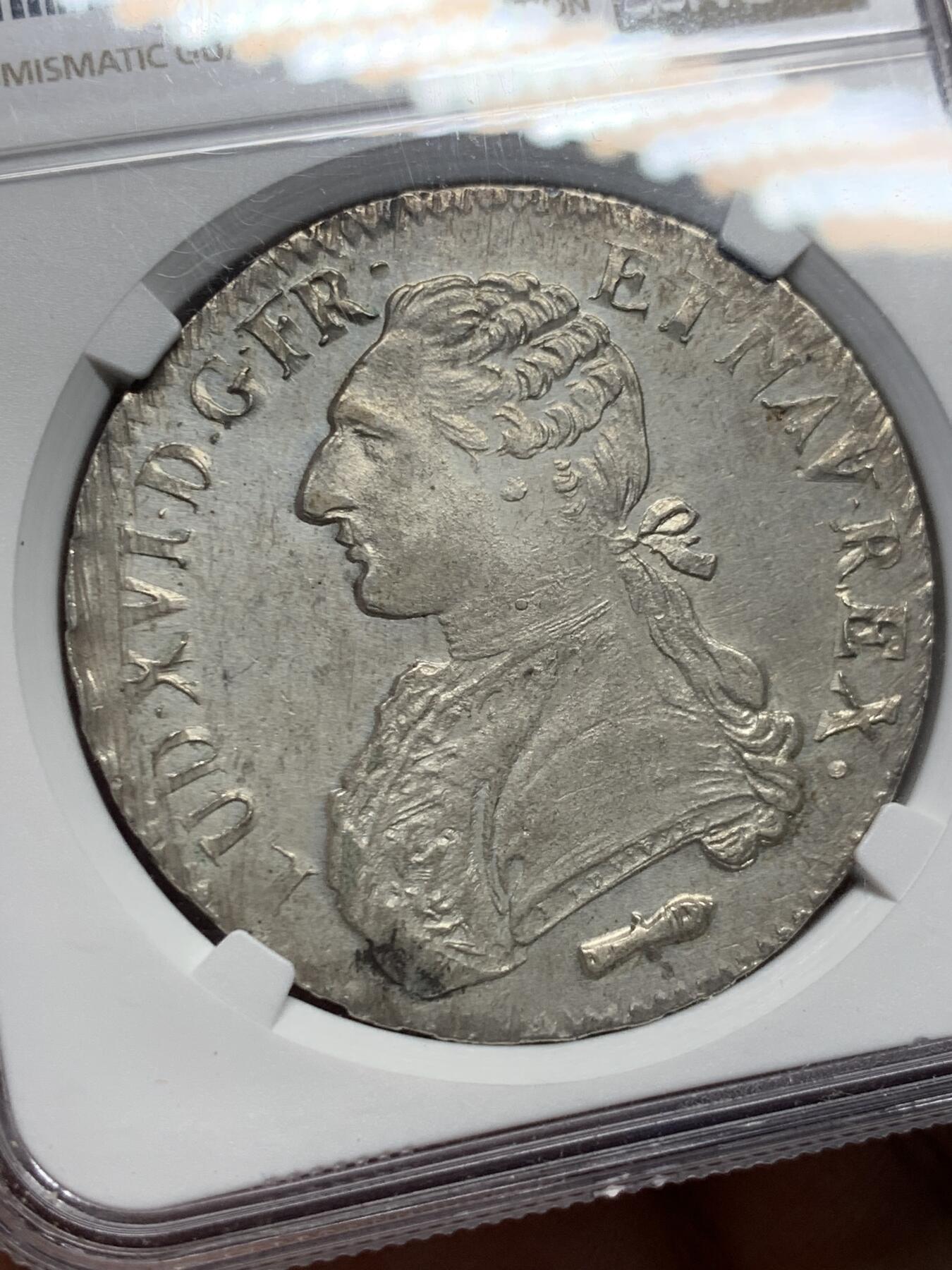 《竞宝斋》第425场 周日，周一  2场连拍 （全场包邮） NGC UNC 法国1789Q路易十六1埃居银币 发行于法国大革命元年 非常有历史意义的年份 状态不错 细节见图