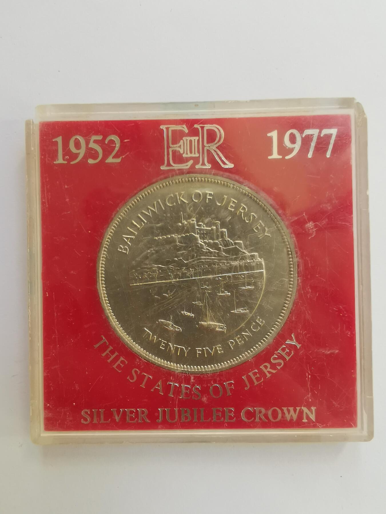 巨藏钱币第三期10月7日8点古今中外硬币套装银币 英属泽西岛1977年25便士1克朗型大镍币