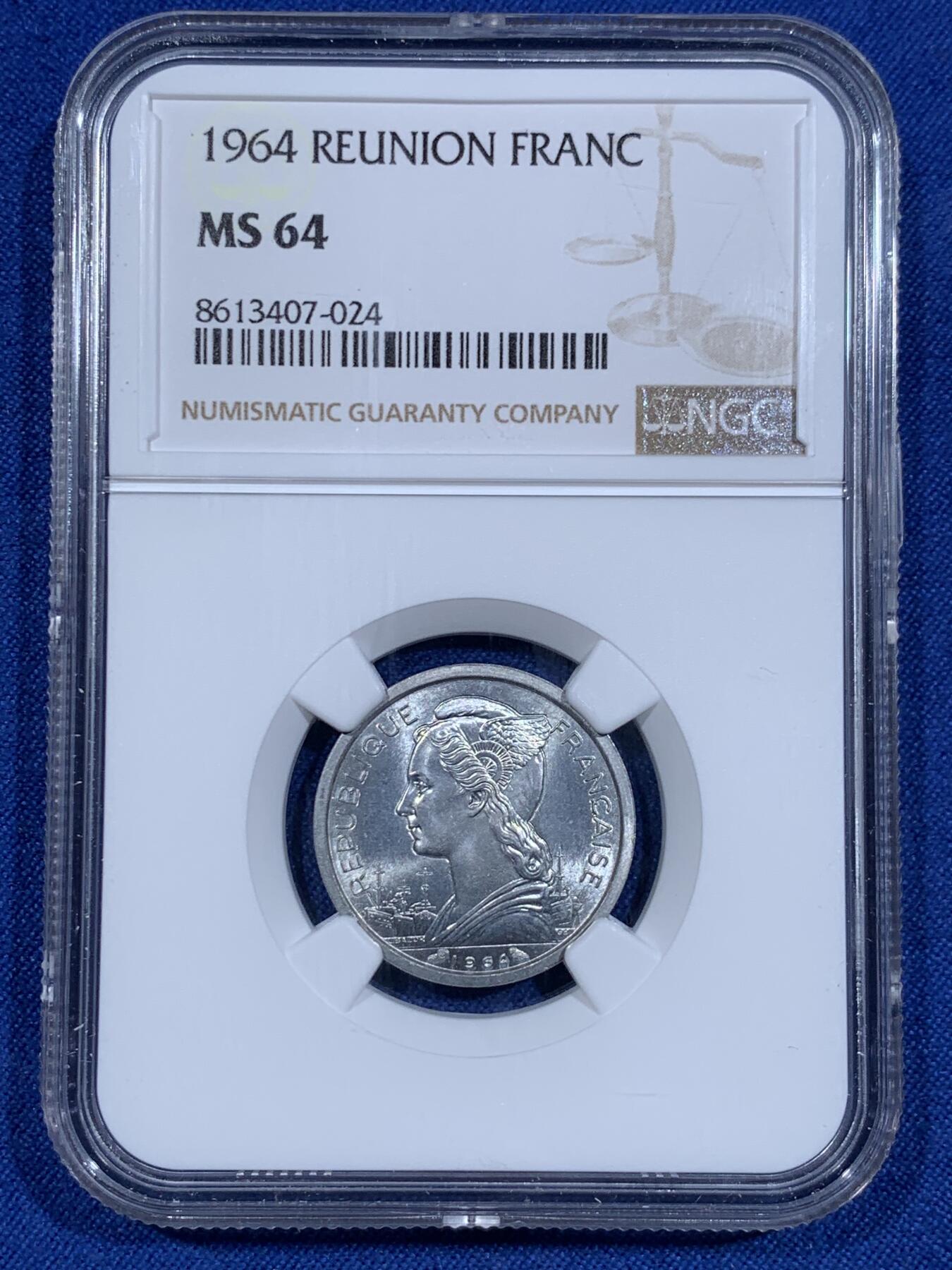 《竞宝斋》第425场 周日，周一  2场连拍 （全场包邮） 四枚一组 NGC MS64-65 法属留尼旺大小面值一组1/2/5/10法郎 都是适合收藏的分数！铝币容易腐蚀 出分不易！