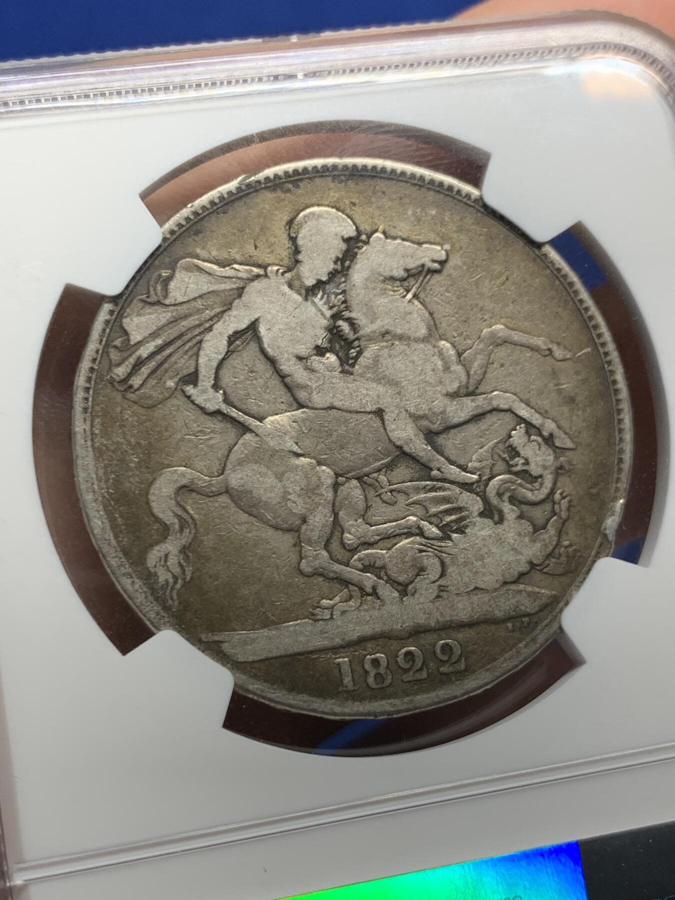 《竞宝斋》第425场 周日，周一  2场连拍 （全场包邮） NGC VG10 英国1822年乔治四世马剑克朗大银币 低分难得