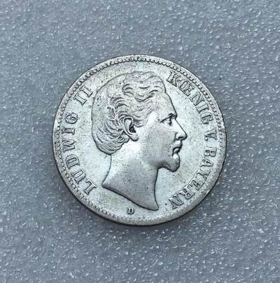 世界钱币专场拍卖 - 少见1877年德国巴伐利亚路德维西二世2马克短翅流通银币