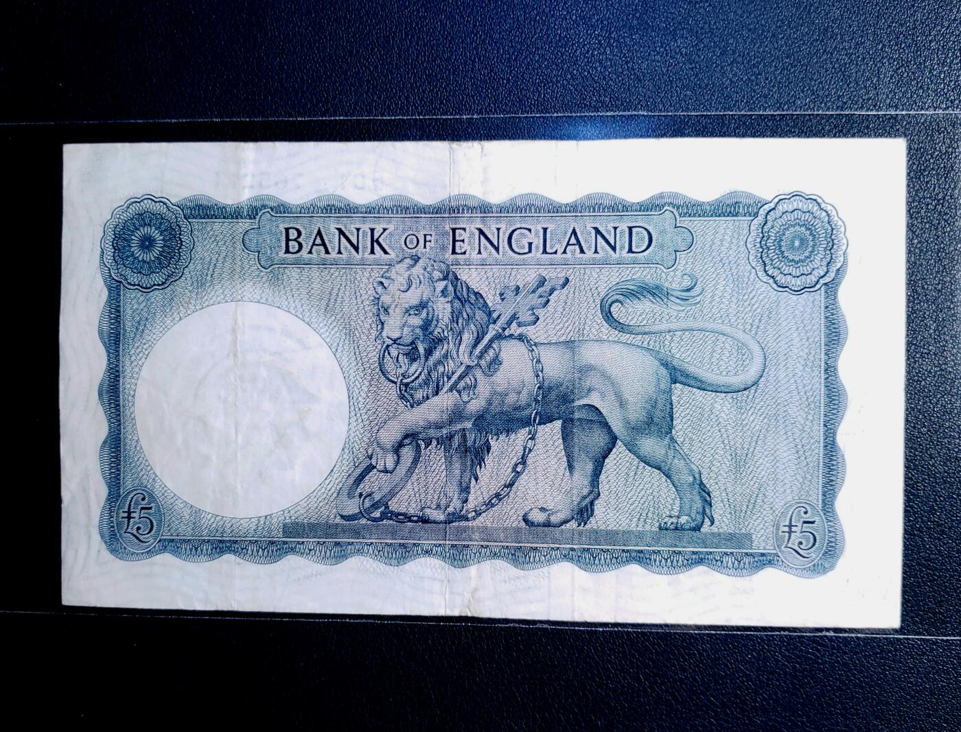 英国5镑纸币 1961年B序列 圣乔治屠龙版／狮子扛钥匙 外国收藏钱币欧洲旧票 介意勿拍（详细见图）