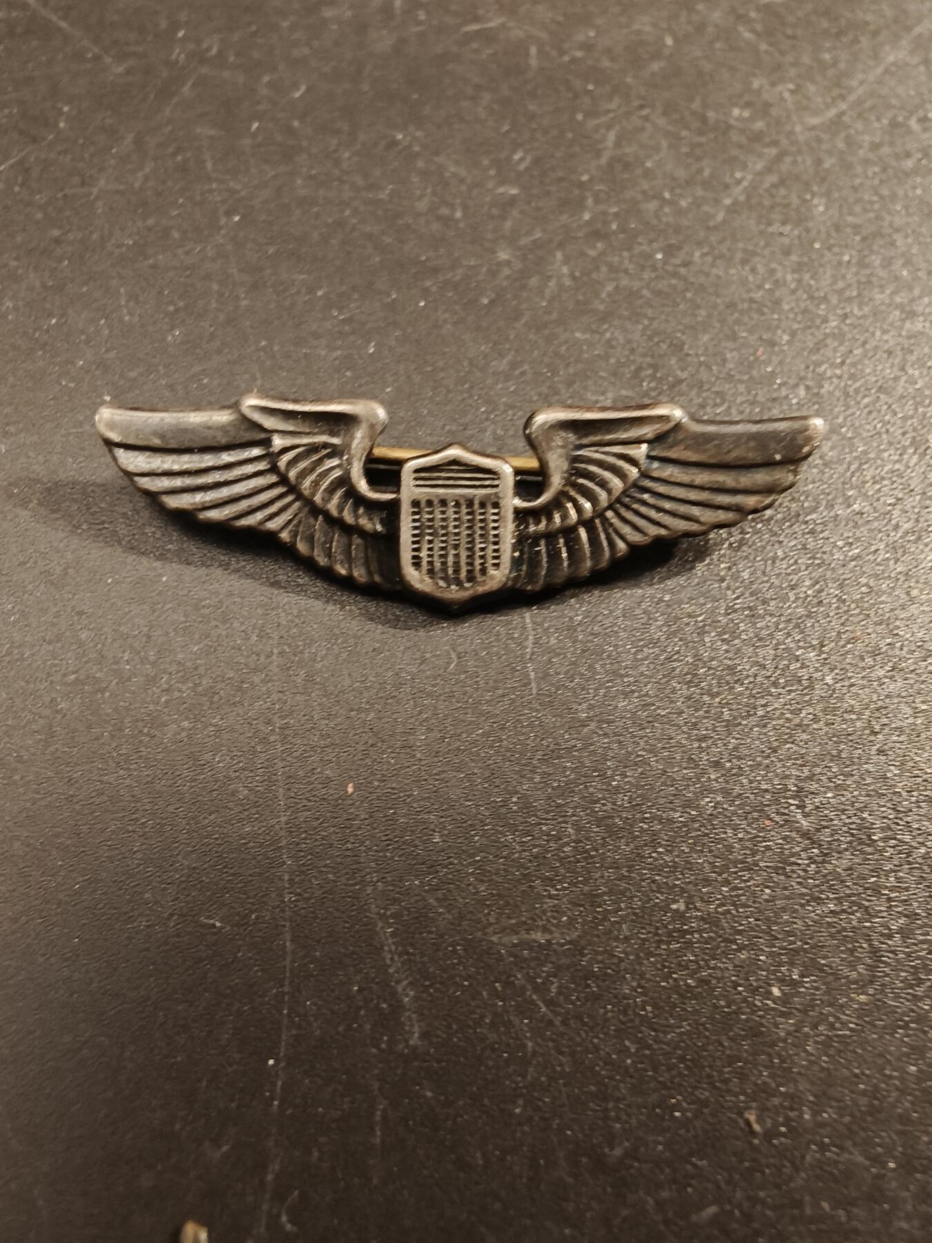 老王徽章第154期  美国二战陆军航空兵飞行员技能章 二战时期横针版 925银 1.5英寸
