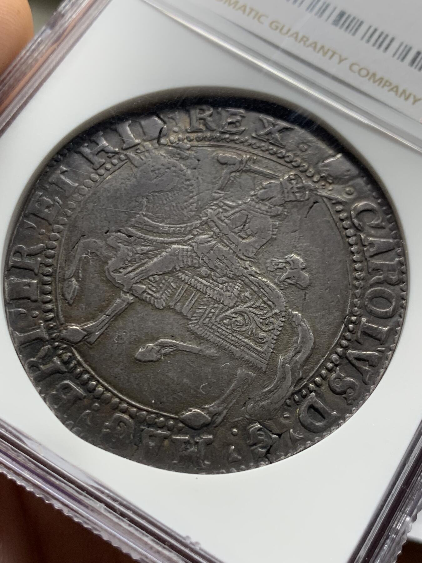 《竞宝斋》第426场 周日，周一  2场连拍 （全场包邮） PCGS XF40 英国 1625 查理一世克朗，查理一世克朗中最少的版别之一，早期上海NGC低评，外拍AU有分价格超10000镑