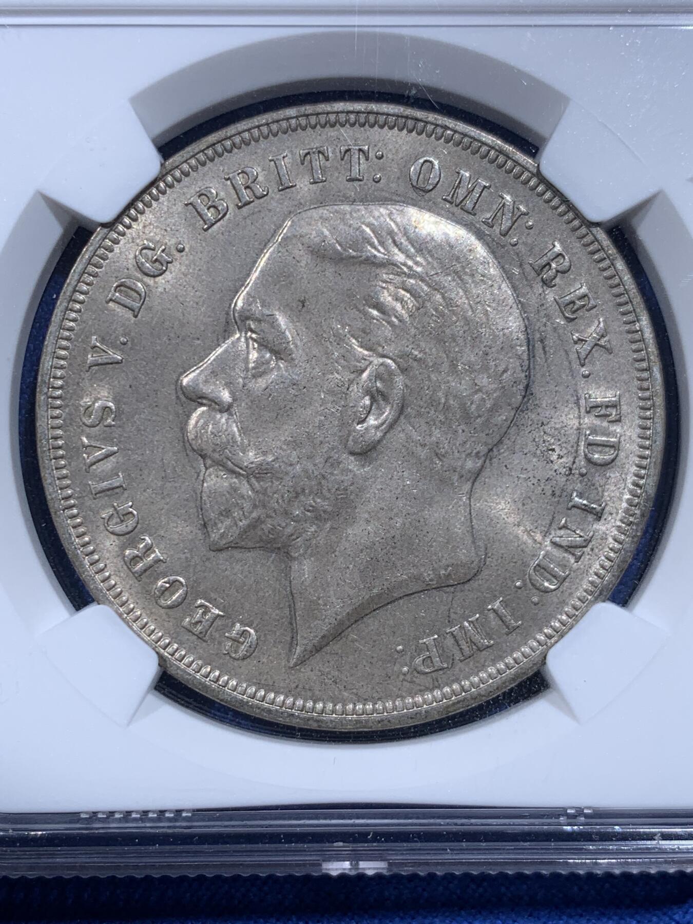 《竞宝斋》第426场 周日，周一  2场连拍 （全场包邮） NGC MS64 英国 1935年 乔治五世木马剑 1克朗 银币