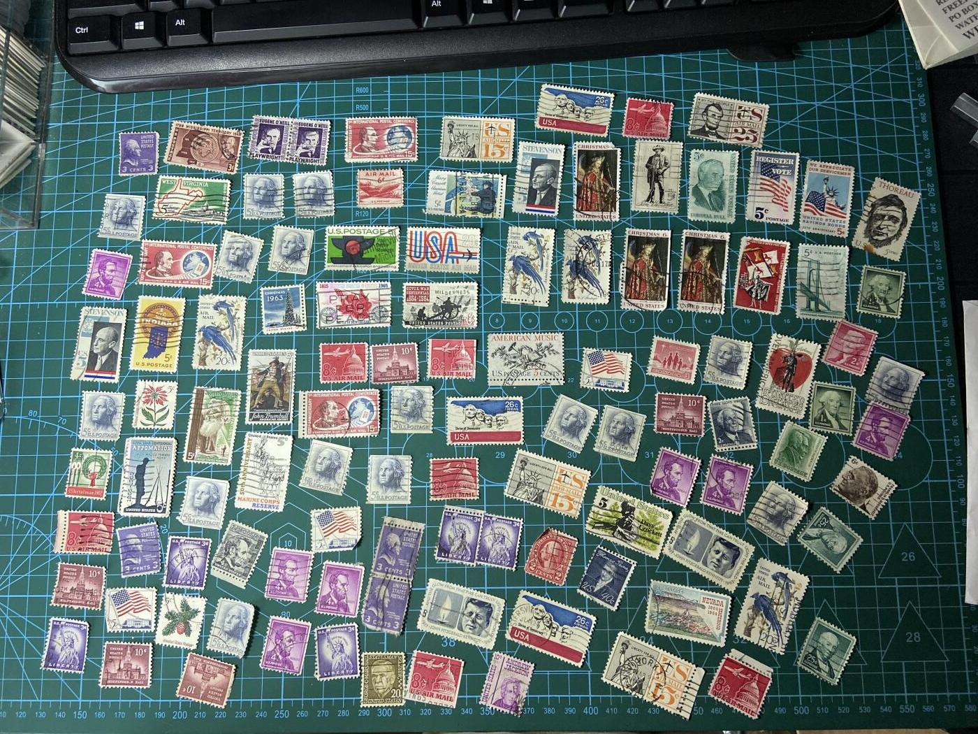 2025年第一百零四场(总第一百三十场）外国好品散币及老藏家邮票场(免佣金) 邮票112枚