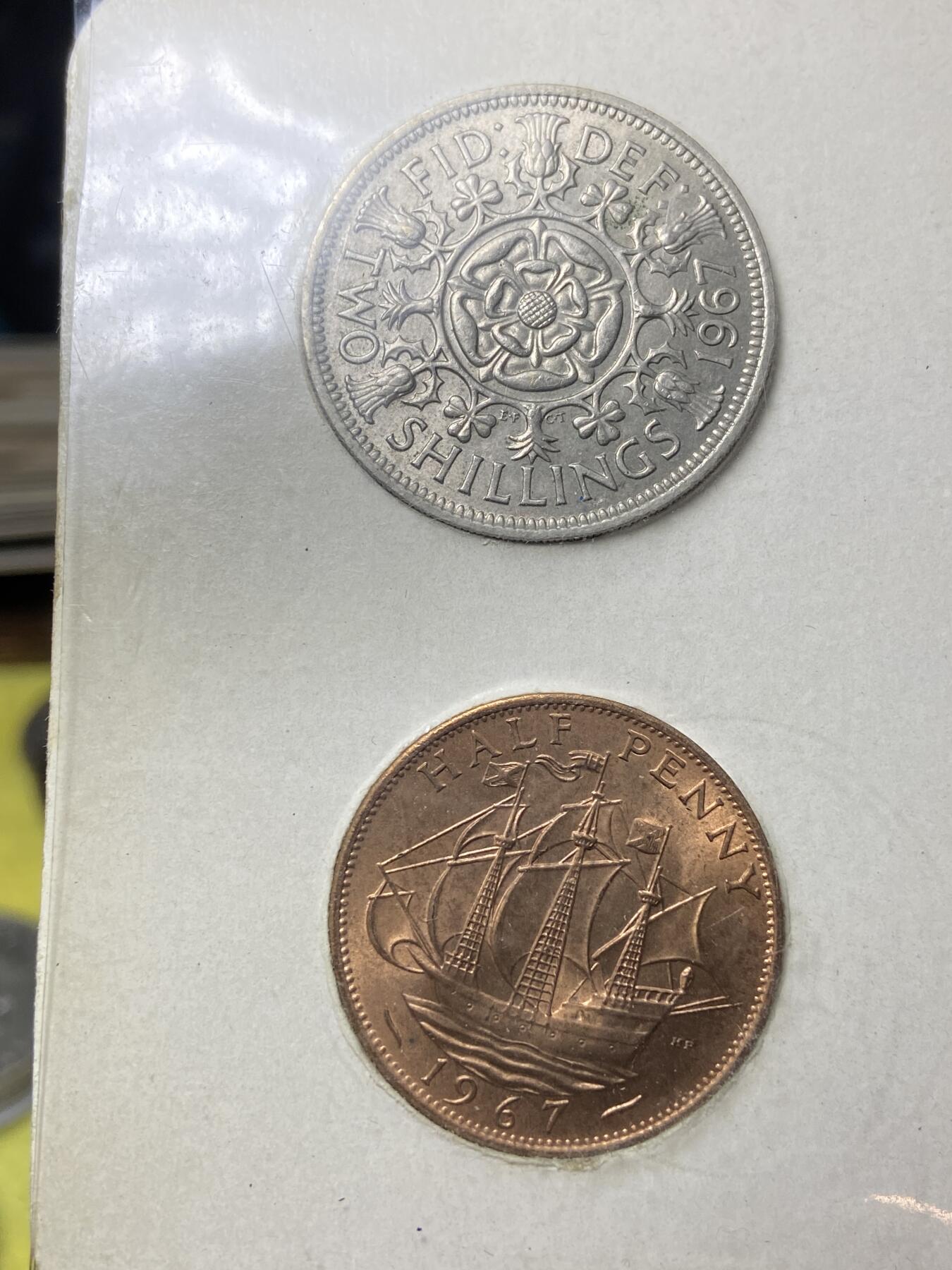 2025年第一百零五场(总第一百三十一场）外国好品散币(免佣金) 未流通好品–英国🇬🇧1967年卡装套币6枚:(伊丽莎白二世青年桂冠第二版，普制币关门年)