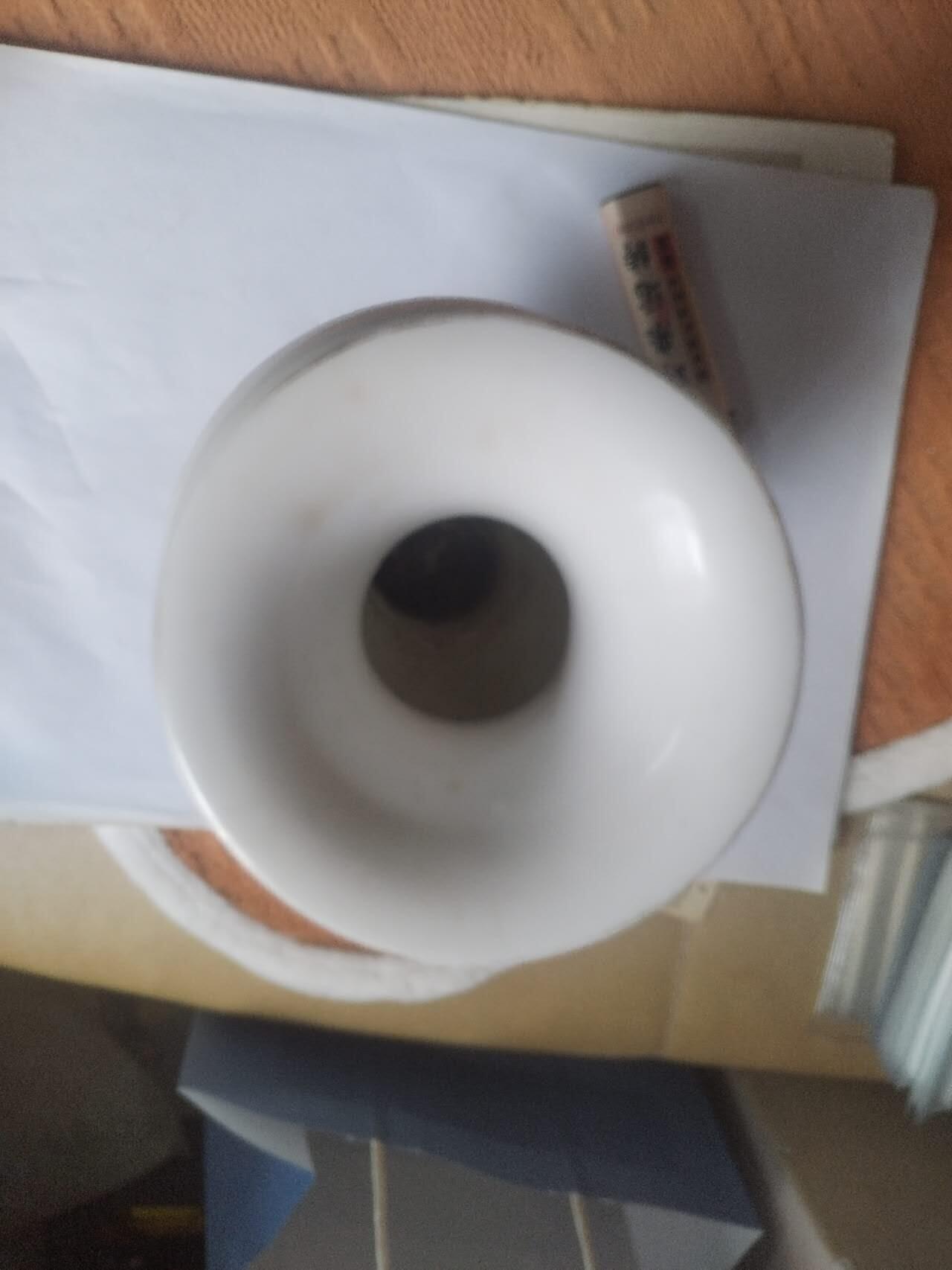 综合 德化窑瓷器花瓶。纯手工制作。