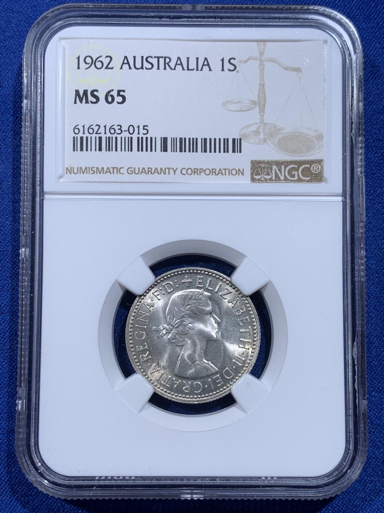 《竞宝斋》第426场 周日，周一  2场连拍 （全场包邮） NGC MS65 澳大利亚1962伊丽莎白女王绵羊1先令银币，流通版，顶级高分很少见到。女王初版年轻头像，英澳流通套必备。季军分，更高仅4枚。