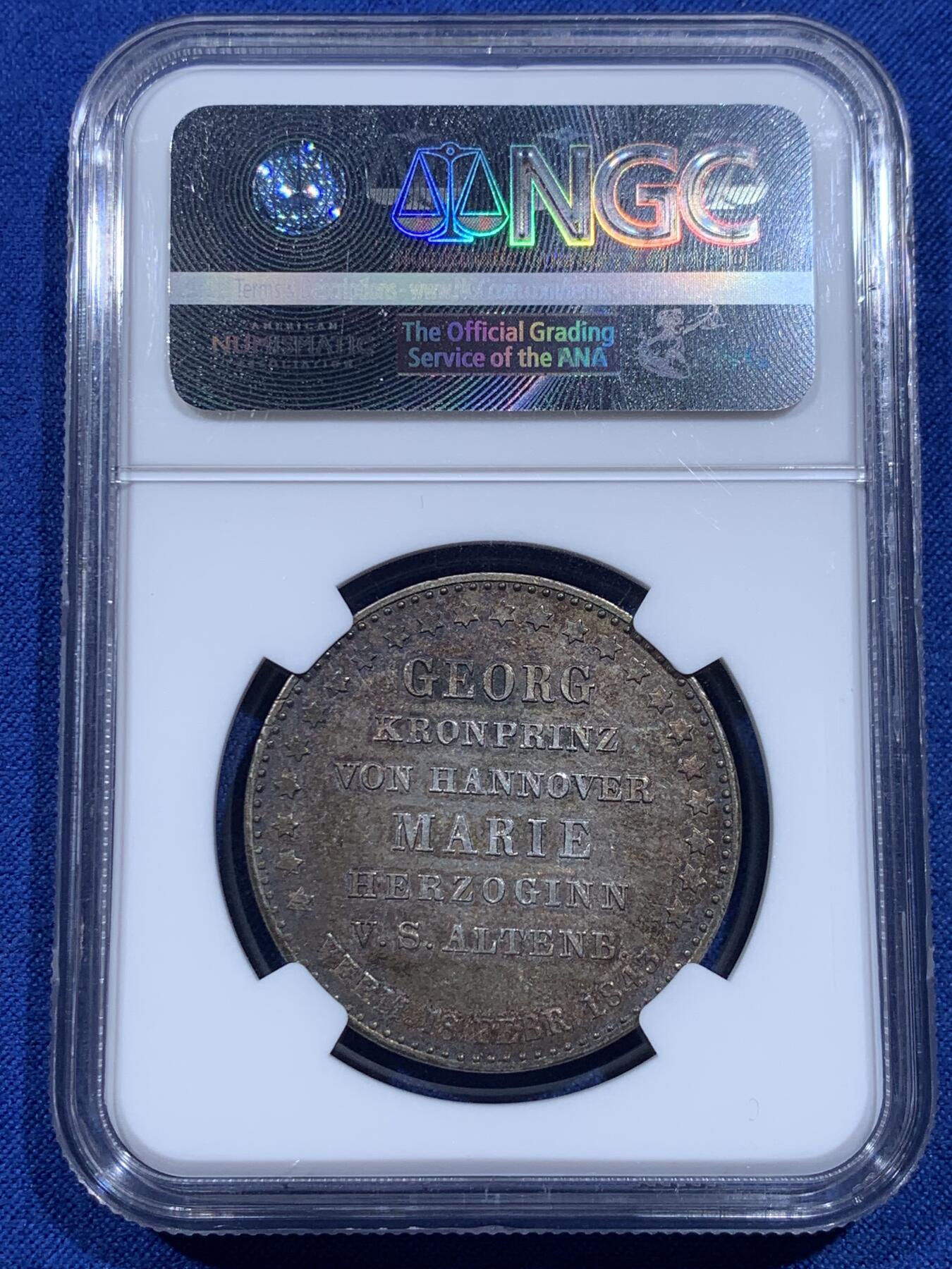 《竞宝斋》第426场 周日，周一  2场连拍 （全场包邮） NGC MS62 德国 1843 汉诺威王家婚礼纪念泰勒 深彩包浆 非常难遇的品种