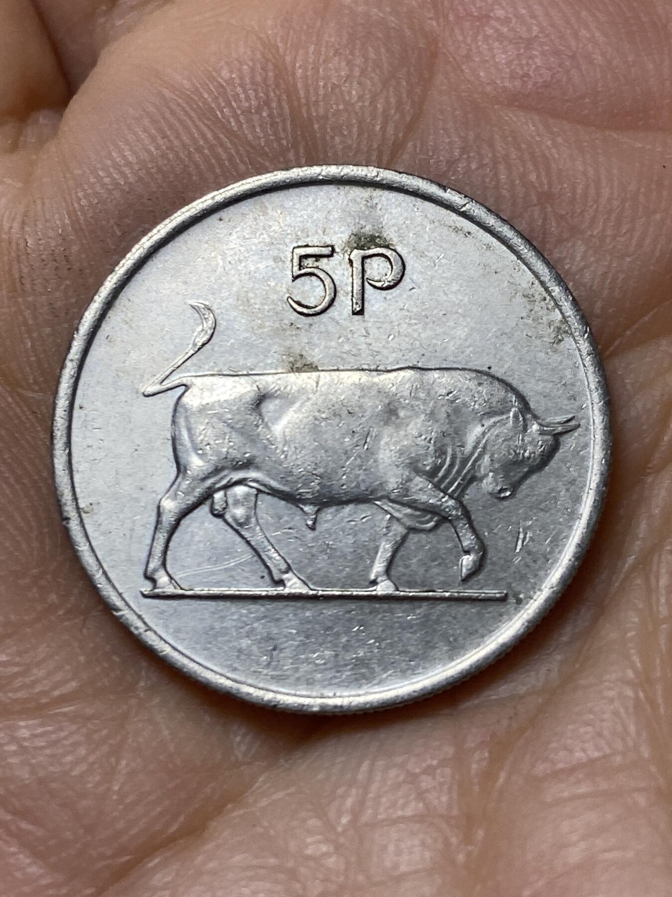 2025年第一百零五场(总第一百三十一场）外国好品散币(免佣金) 爱尔兰🇮🇪1974年5便士(共和国时期第二套第一版)
