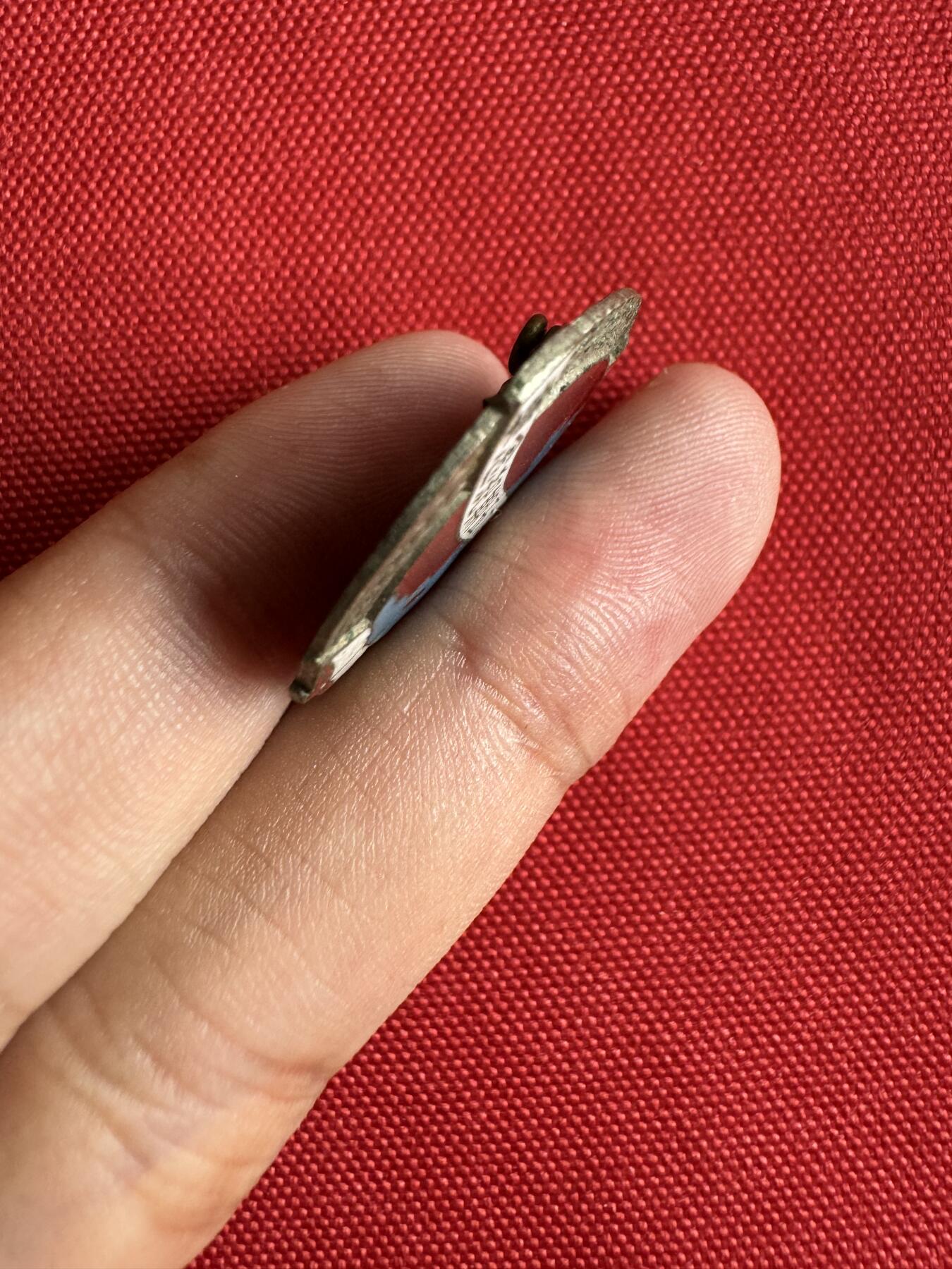 五哥徽章群   7号周二晚上八点4群联拍 铜章
