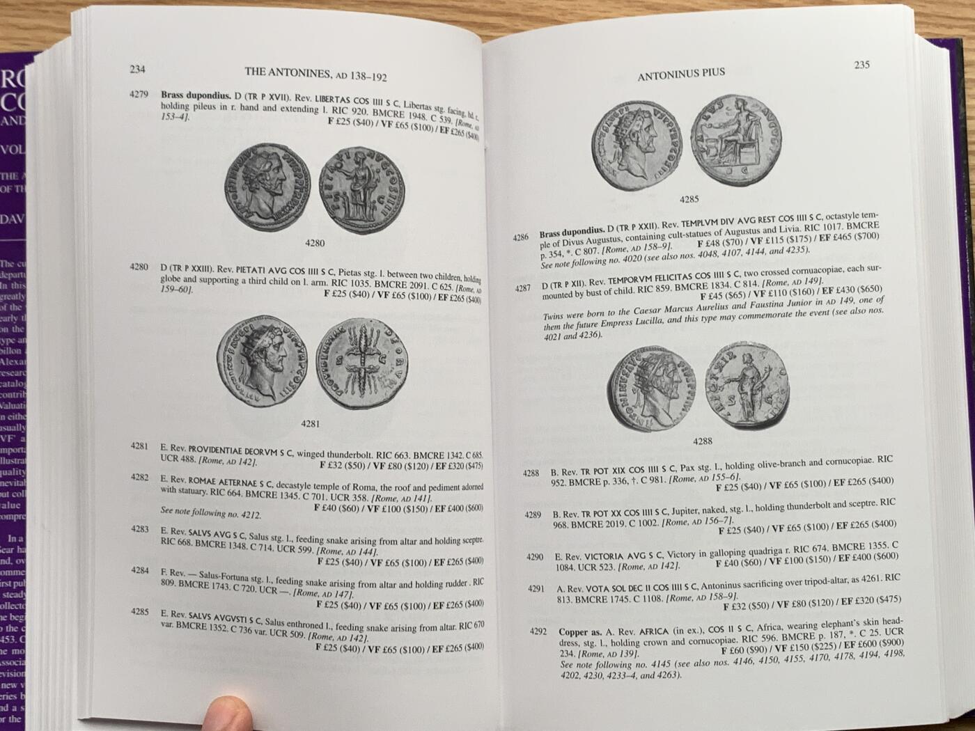 《竞宝斋》第426场 周日，周一  2场连拍 （全场包邮） 古罗马钱币及其价值第二卷，David Sear最新版，公元96年-公元235年，本系列数量最少的一本