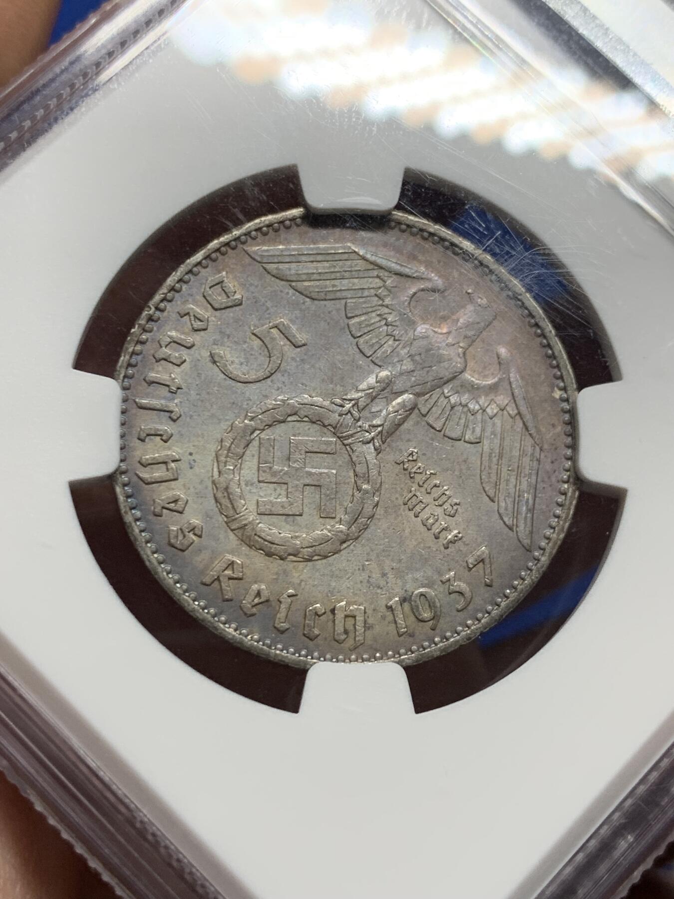 《竞宝斋》第426场 周日，周一  2场连拍 （全场包邮） NGC MS62 德国 1937J 兴登堡 5马克 银币 双面醇厚原味包浆，底板优秀。