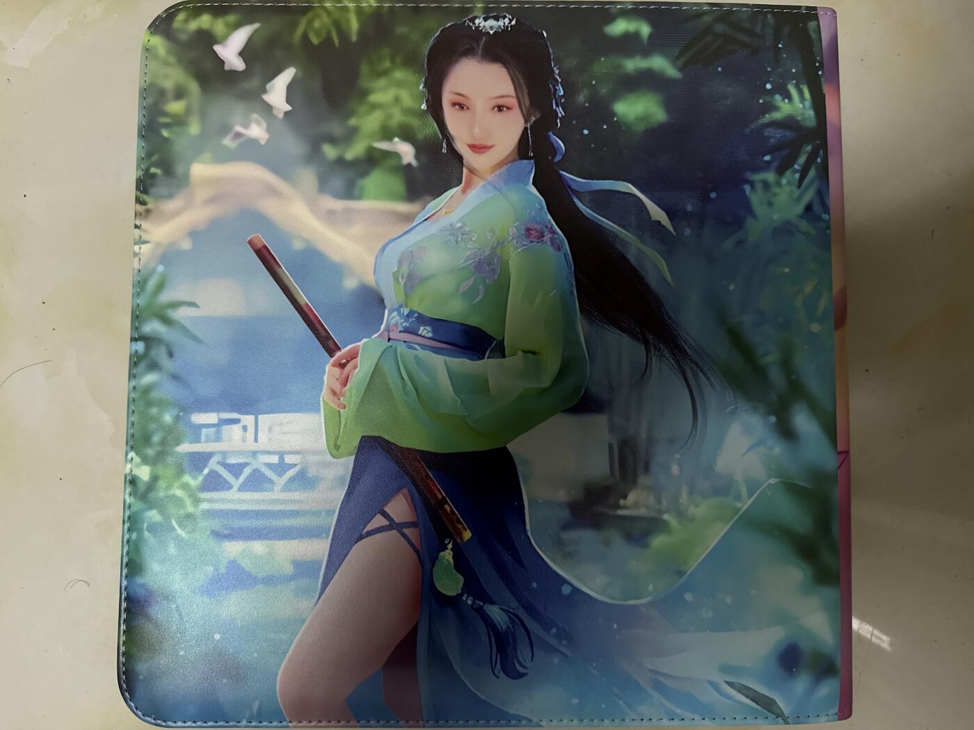卡牌发烧友第十八期，祝各位中秋节快乐，本期参与拍卖的，随单带裸卡，进群享包邮（持续收拍品，每周六晚23:50截拍，焱卡文化，卡牌专场） 【12宫格卡册】卡友定制卡册 武林志 仅拆封 未使用