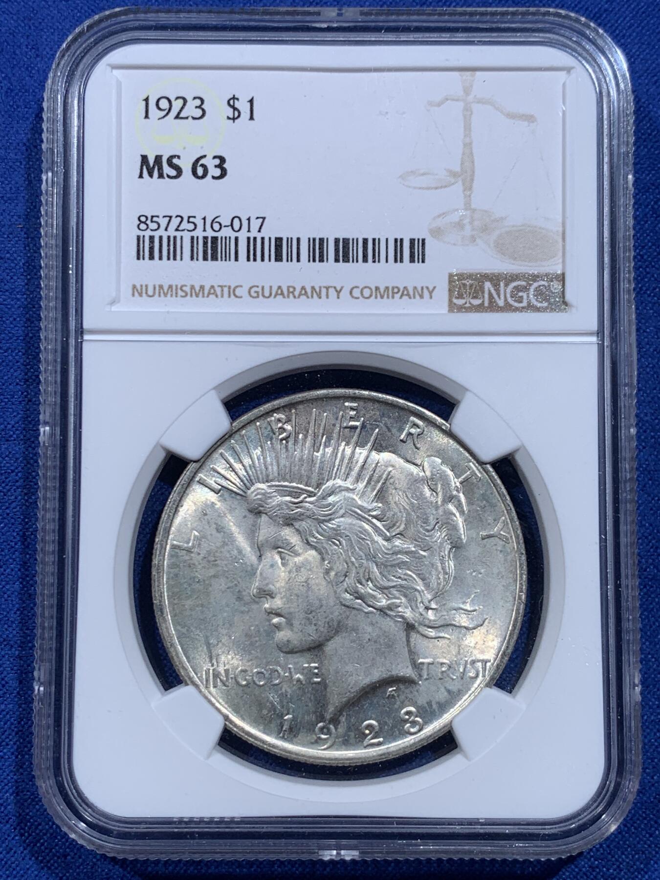 《竞宝斋》第426场 周日，周一  2场连拍 （全场包邮） NGC MS63 美国1923年和平1美元银币，光感强烈，非常漂亮。