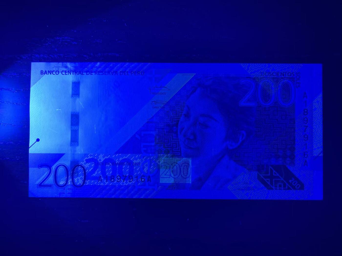【礼羽收藏】🌏世界钱币拍卖第106期 全新UNC 2021年秘鲁200面值纸币 AA首发冠 无4号码