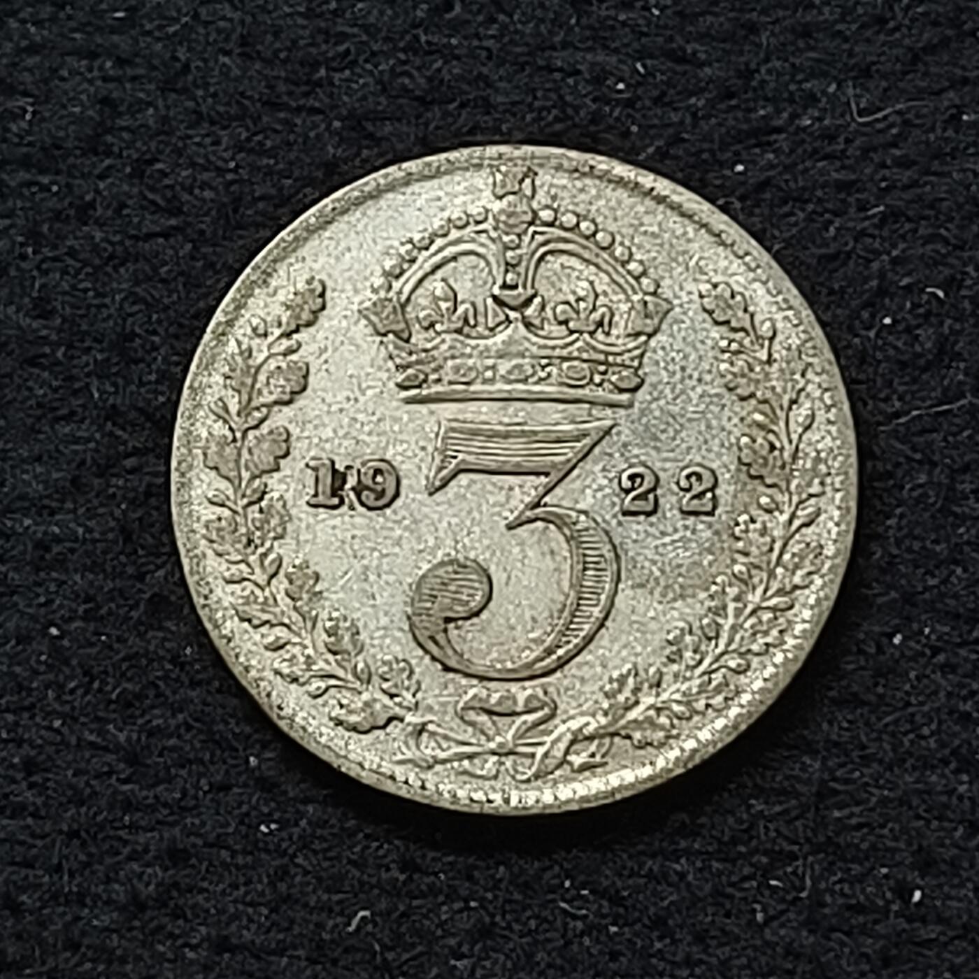 【全场包邮】纯粹捡漏拍466场-待排序 英国1922年乔治五世3便士银币