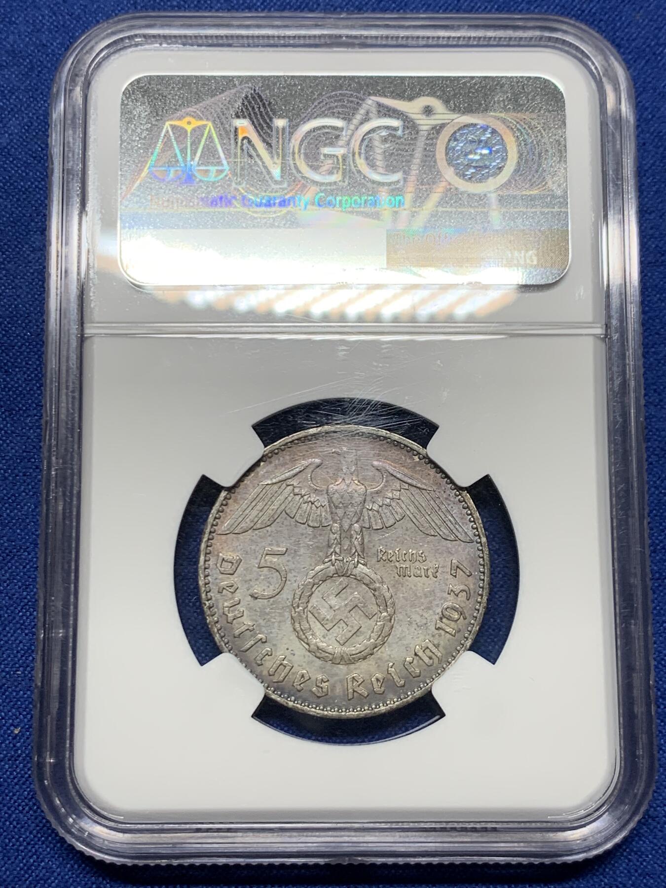 《竞宝斋》第426场 周日，周一  2场连拍 （全场包邮） NGC MS62 德国 1937J 兴登堡 5马克 银币 双面醇厚原味包浆，底板优秀。