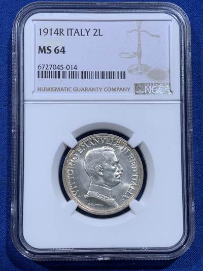 《竞宝斋》第426场 周日，周一  2场连拍 （全场包邮） - NGC MS64 意大利1914年女神马车2里拉银币，首年份。车轮光，顶级收藏品质。意系古典风格的代表作，大马车5里拉的价格早已高不可攀，同款图案的2里拉性价比超高。