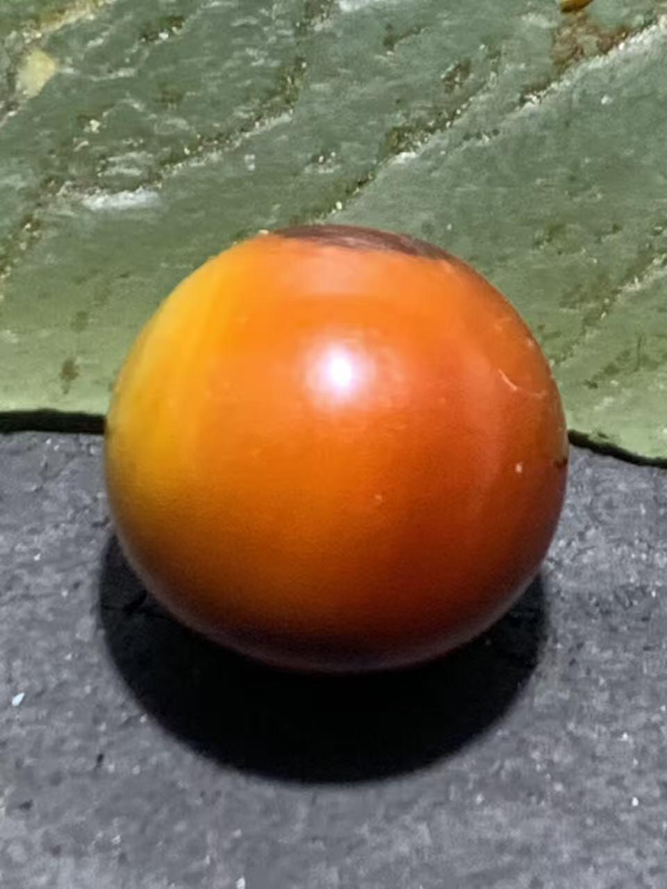 精美高玉化天眼纹缠丝玛瑙圆珠一颗。