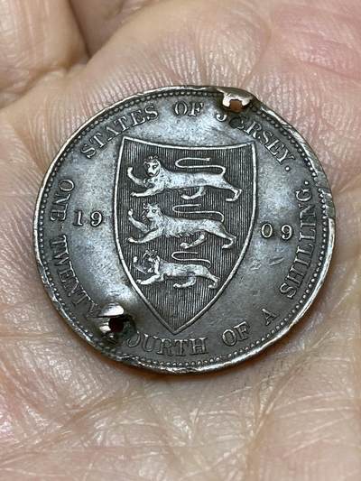 2025年第一百零五场(总第一百三十一场）外国好品散币(免佣金) - 打孔–英属泽西岛🇯🇪1909单年份1/24先令(爱德华七世时期)
