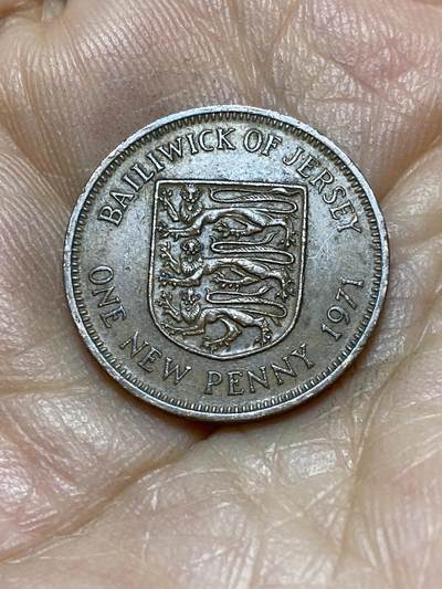 2025年第一百零五场(总第一百三十一场）外国好品散币(免佣金) - 英属泽西岛🇯🇪1971年1新便士(伊丽莎白二世中年花冠，十进制第一版，首发年)