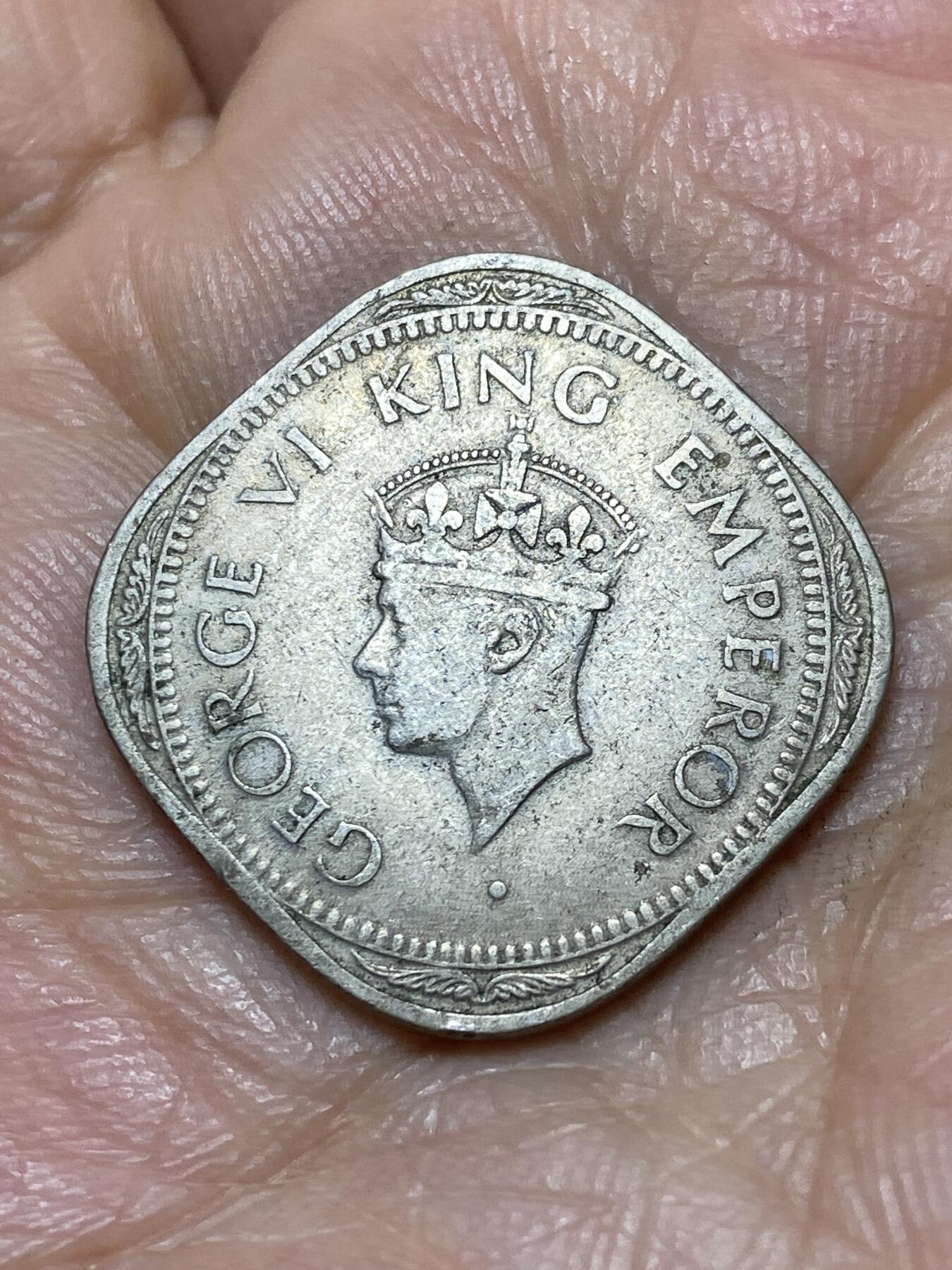 2025年第一百零五场(总第一百三十一场）外国好品散币(免佣金) 英属印度1946年2安娜(乔治六世第五版，c版加尔各答造，首发年仅发行2年)