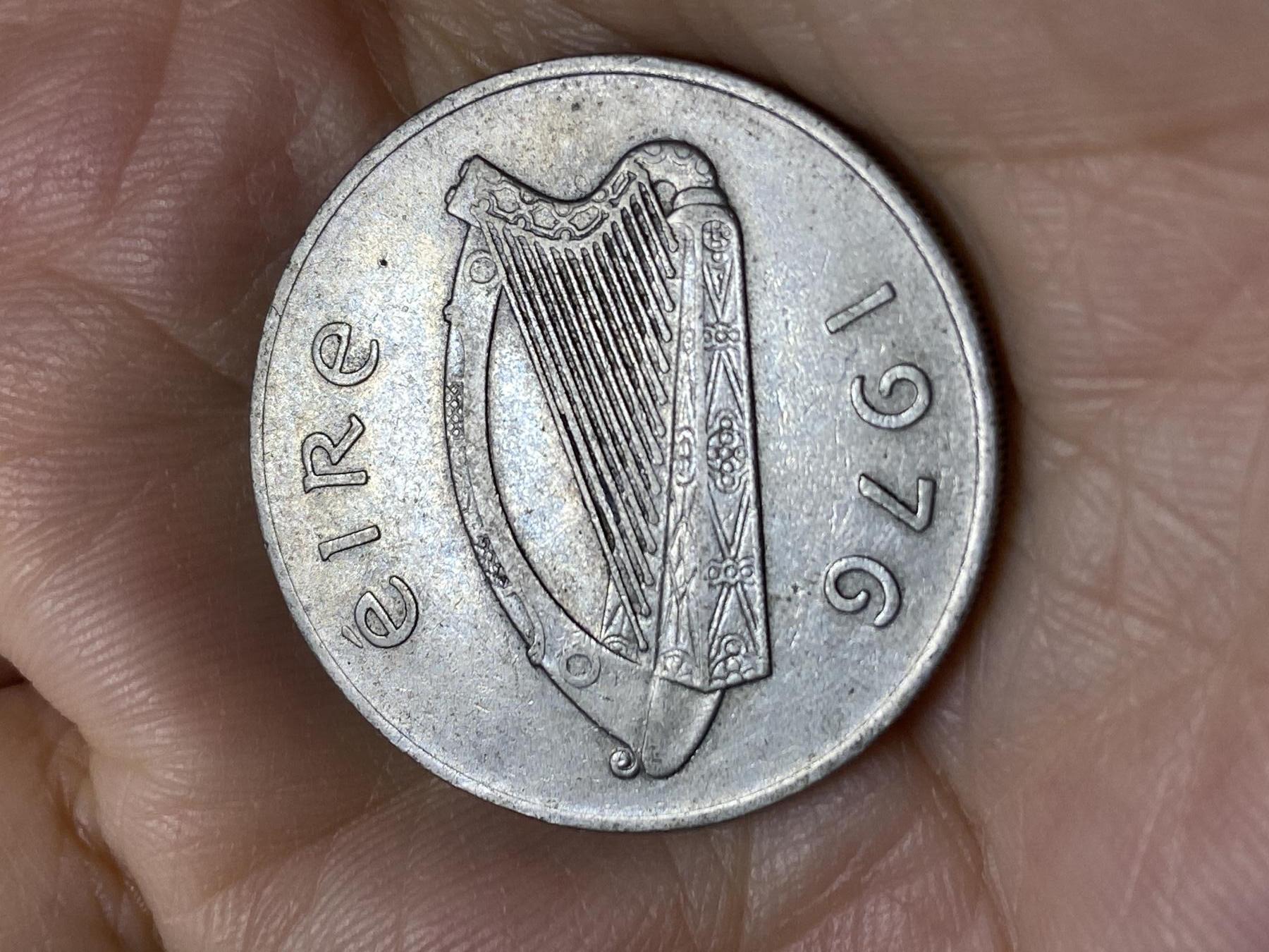 2025年第一百零五场(总第一百三十一场）外国好品散币(免佣金) 爱尔兰🇮🇪1976年10便士(共和国时期第二套第一版)