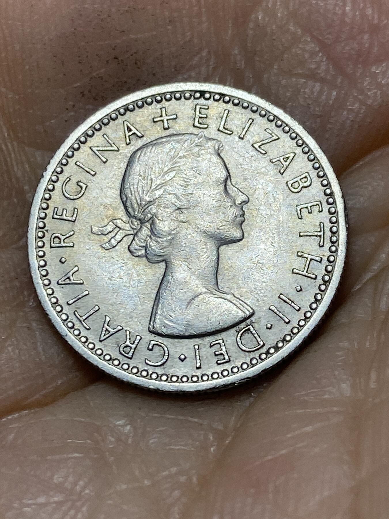 2025年第一百零五场(总第一百三十一场）外国好品散币(免佣金) 英国🇬🇧1961年6便士(伊丽莎白二世青年桂冠第二版)