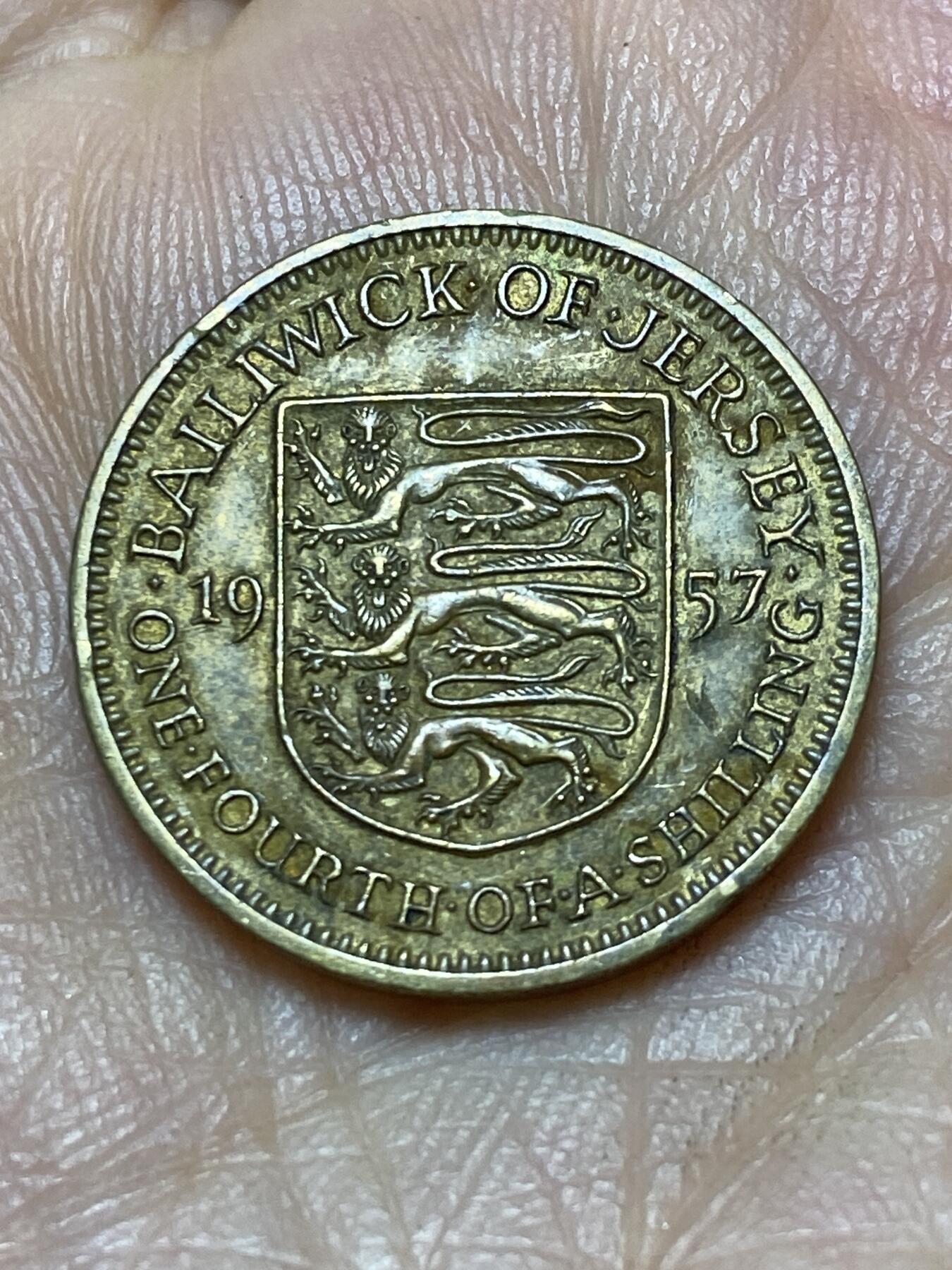 2025年第一百零五场(总第一百三十一场）外国好品散币(免佣金) 英属泽西岛🇯🇪1957年1/4先令(伊丽莎白二世青年带冠，第一版普制币首发年)
