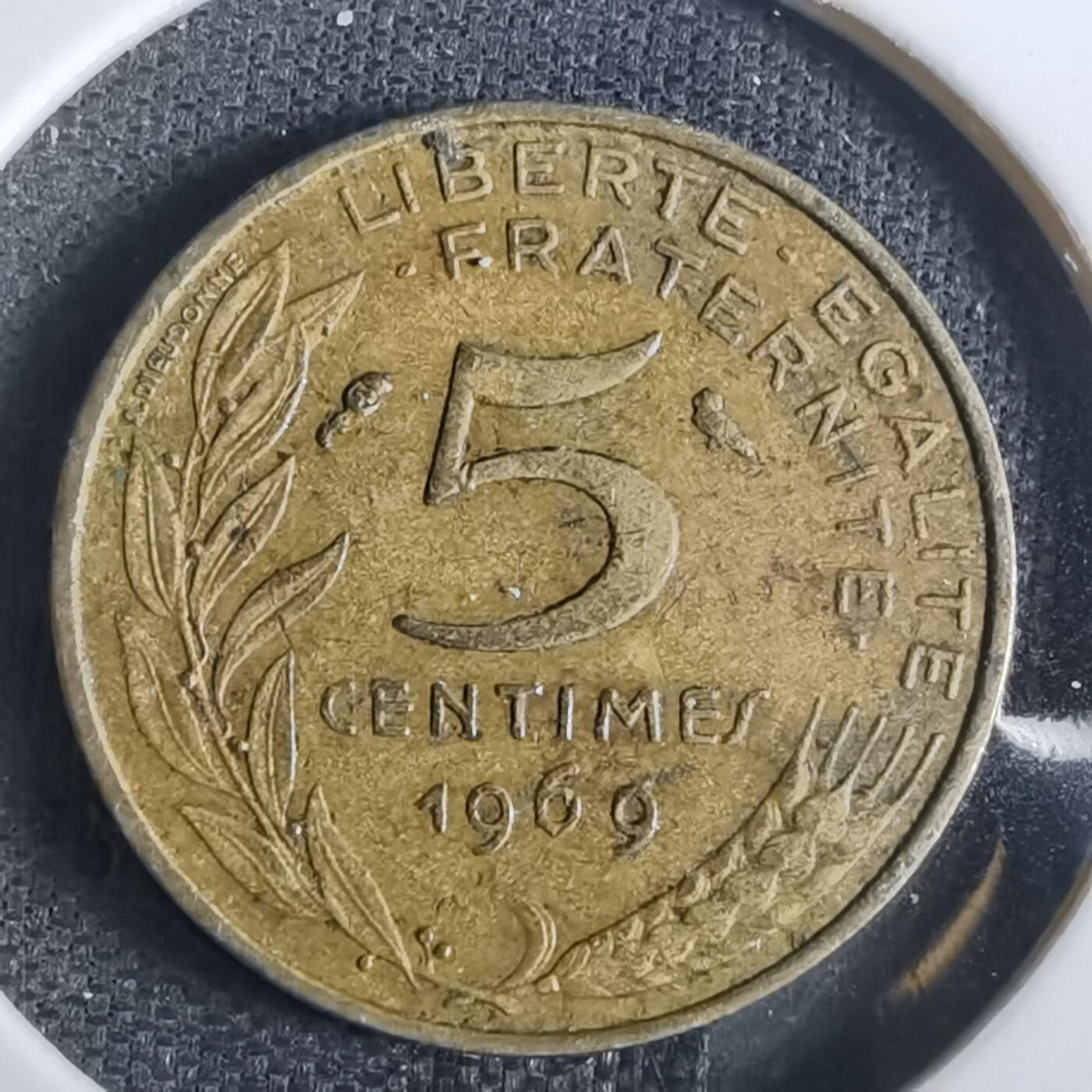 沼泽如烟--第866场 法国1969年五分