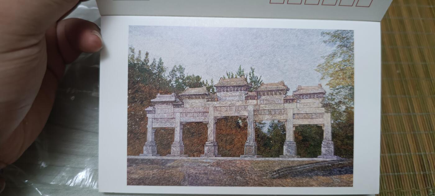 如意轩第二十一场（国庆中秋场）含送拍品 名胜巡礼明信片册子（很厚目测一百张）运输途中有小破皮介意勿拍
