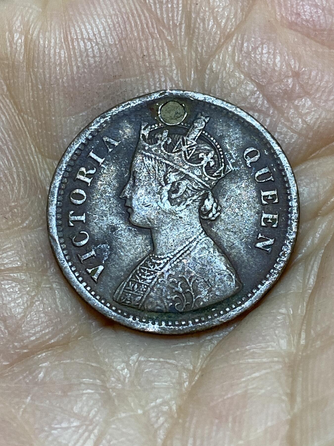 2025年第一百零五场(总第一百三十一场）外国好品散币(免佣金) 打孔–英属印度1862年1/2派斯