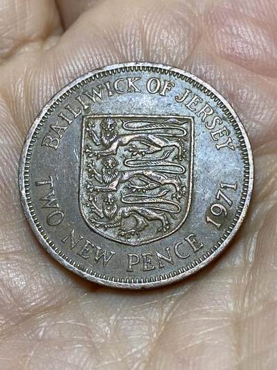 2025年第一百零五场(总第一百三十一场）外国好品散币(免佣金) - 英属泽西岛🇯🇪1971年2新便士(伊丽莎白二世中年花冠，十进制第一版，首发年)