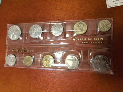 长老汇蛇年精选第五十九场拍卖 1964科摩罗和留尼旺5枚套FDC各一套，法国造币厂，原盒，量少精品