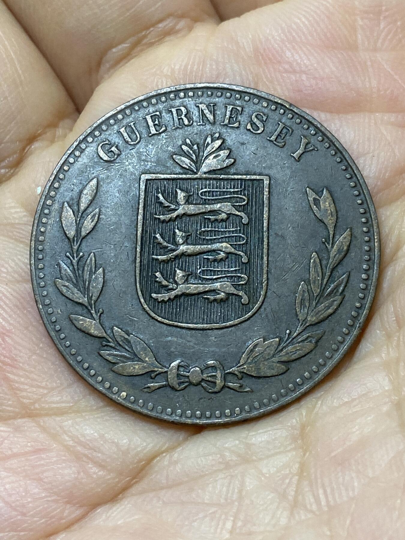2025年第一百零六场(总第一百三十二场）外国好品散币(免佣金) 英属根西岛1920年8道布(乔治五世时期，H标喜敦厂造)